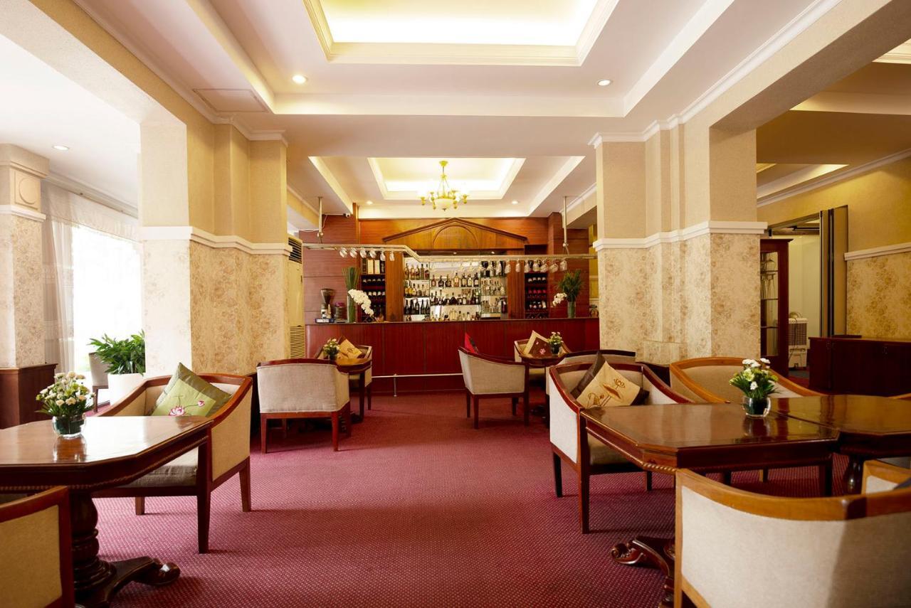 Grand Hotel Вунгтау Экстерьер фото